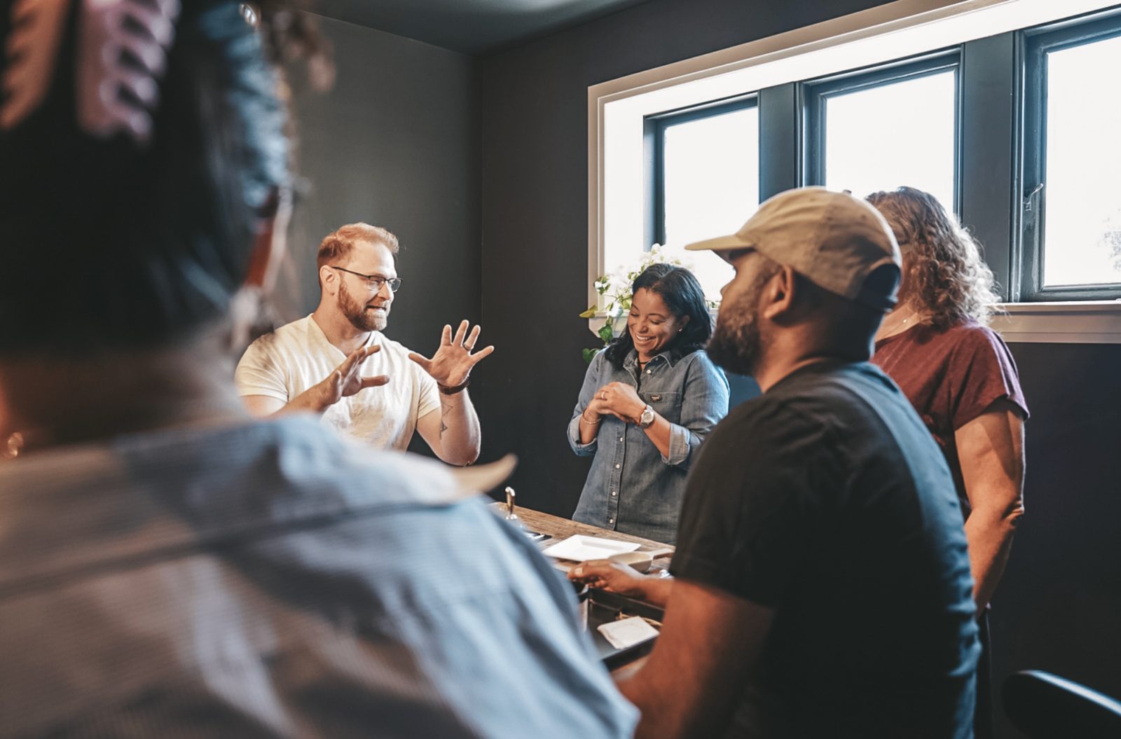 Team meeting around a planning table